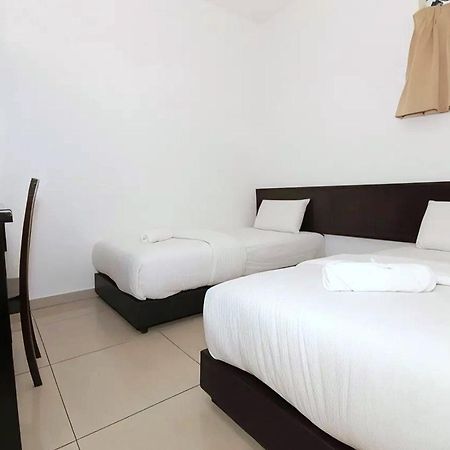Hotel Alam Indi ジョホールバル エクステリア 写真
